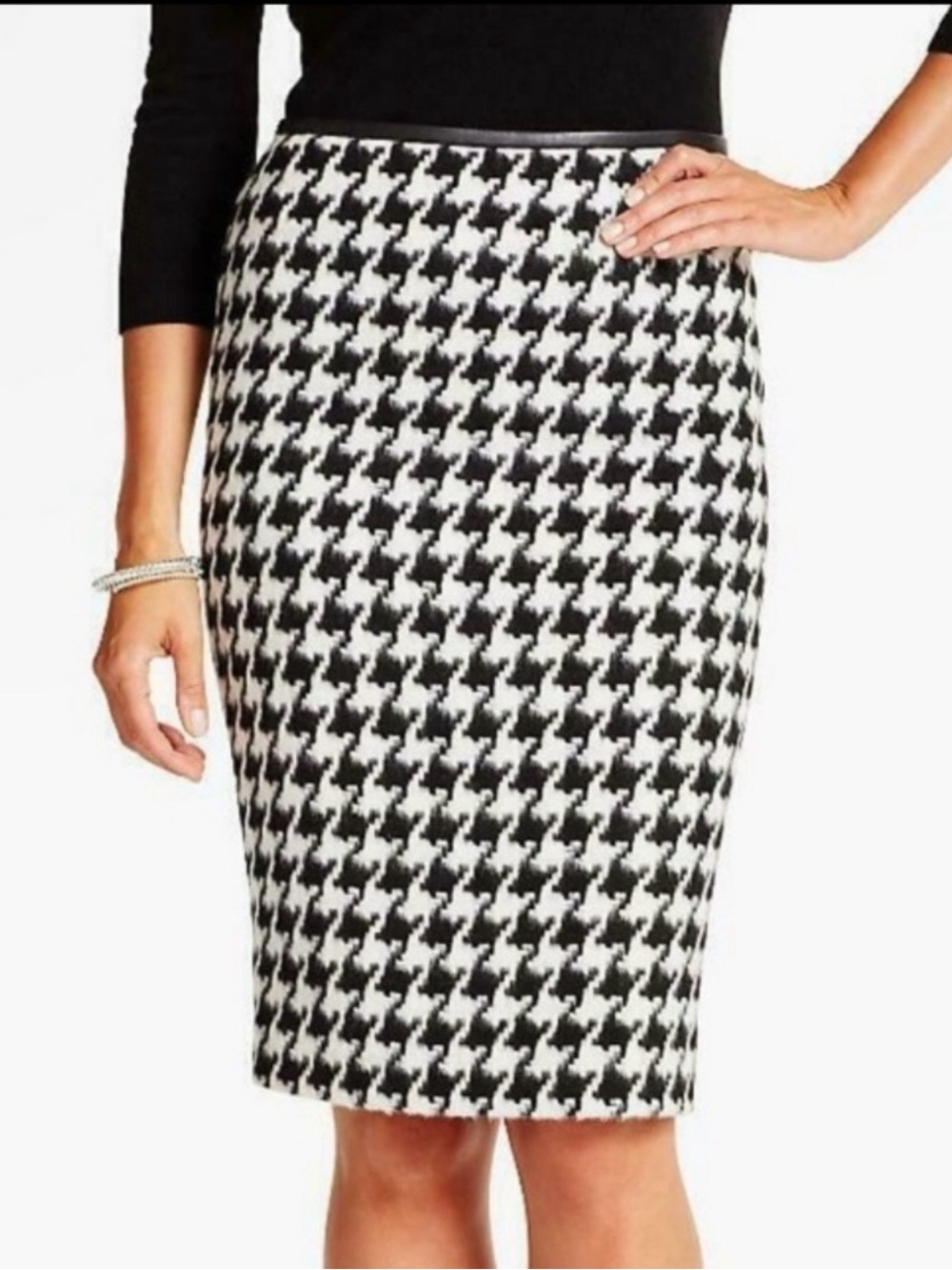 Talbots Classic Houndstooth Pencil Skirt - Black and White